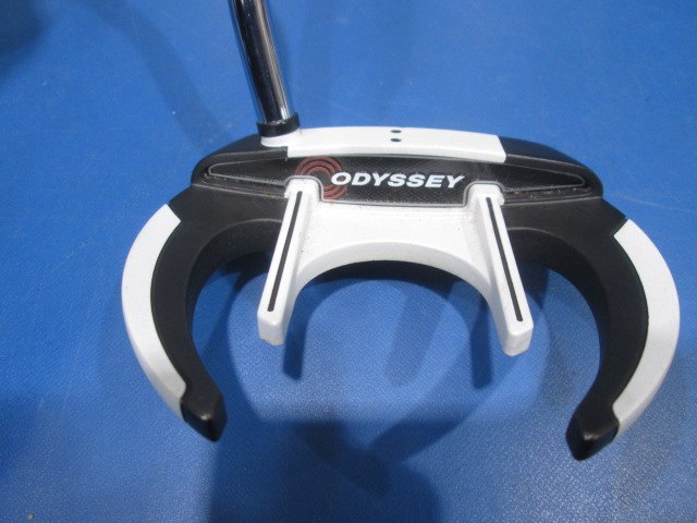 中古 VERSA SABERTOOTH BLACKパター ゴルフ用品
