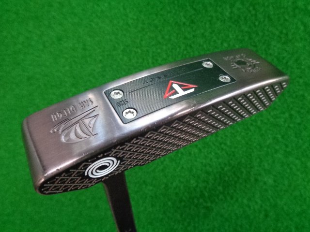 中古ゴルフ ODYSSEY パターの写真