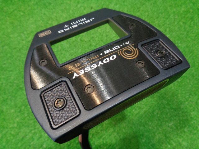 中古ゴルフ ODYSSEY パターの写真