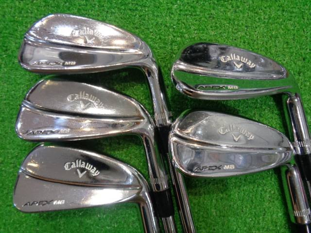 中古ゴルフ Callaway アイアンセットの写真