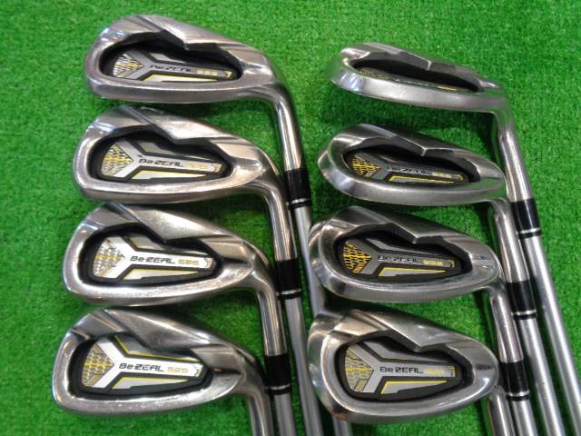中古ゴルフ Be ZEAL 525 8本の写真