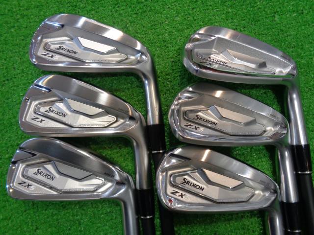 中古ゴルフ DUNLOP アイアンセットの写真