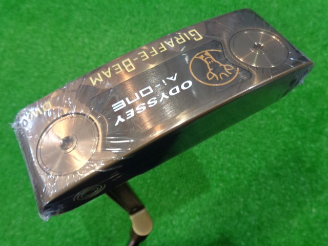 中古ゴルフ ODYSSEY パターの写真