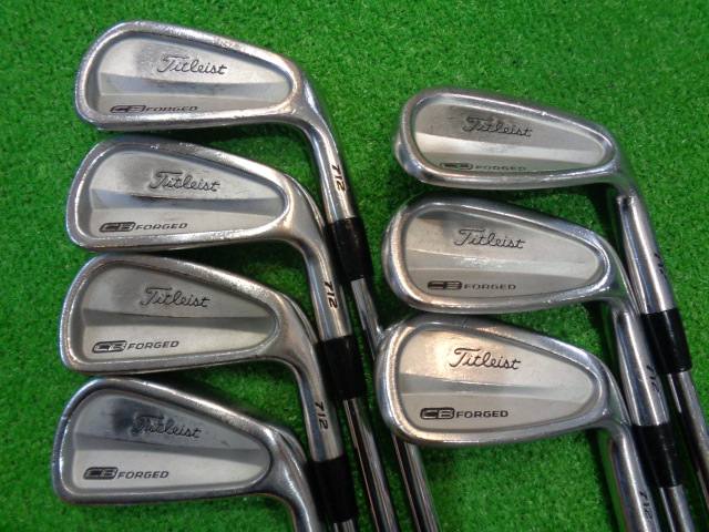 中古ゴルフ CB 712 7本の写真