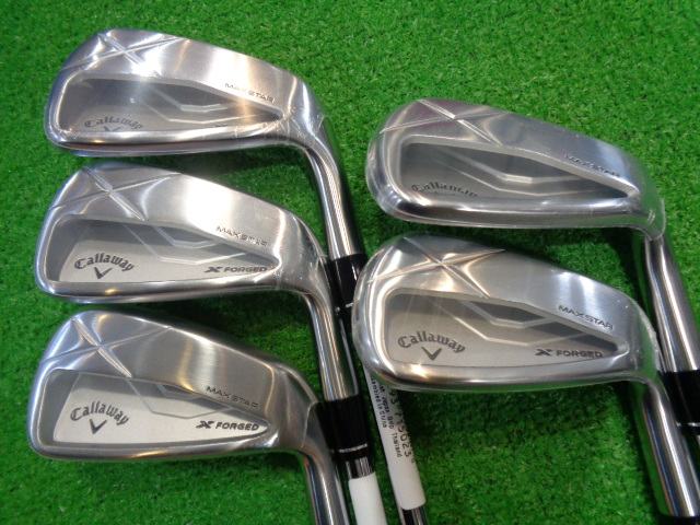 中古ゴルフ Callaway アイアンセットの写真