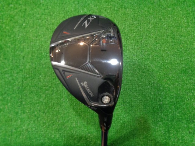 中古ゴルフ スリクソンZXi HYBRID #4 22°の写真