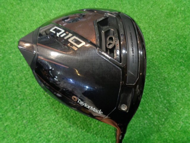 中古ゴルフ TaylorMade ドライバーの写真