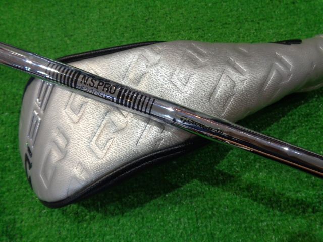 ユーティリティ ゴルフ用品