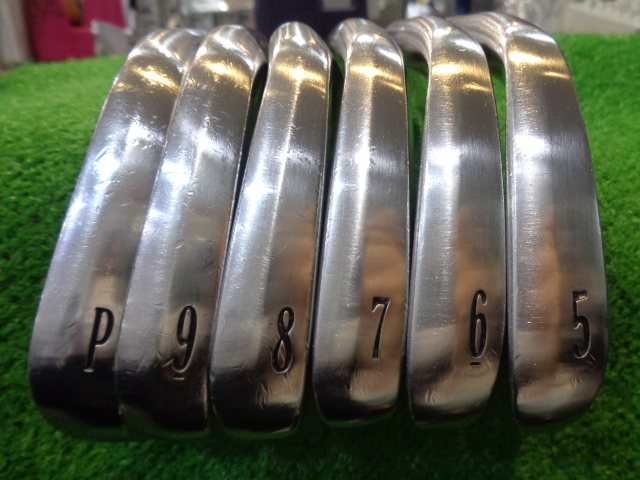 アイアンセット ゴルフ用品
