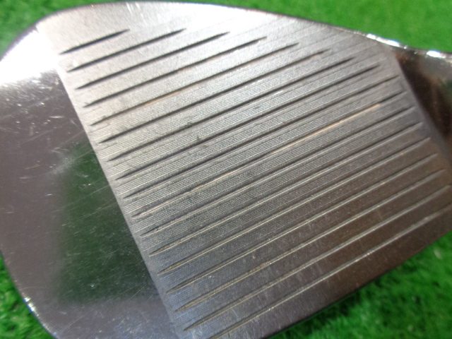 中古 ボーケイSM9ブラッシュドスチール54-10S 54°ウェッジ ゴルフ用品