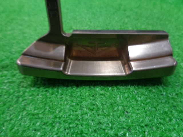 中古 TOULON GARAGE ROCHESTERパター ゴルフ用品