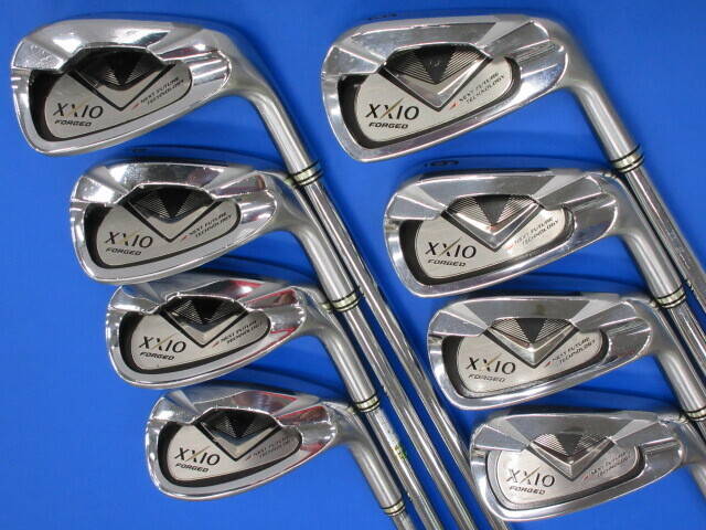 中古ゴルフ XXIO FORGED (2013)  8本の写真