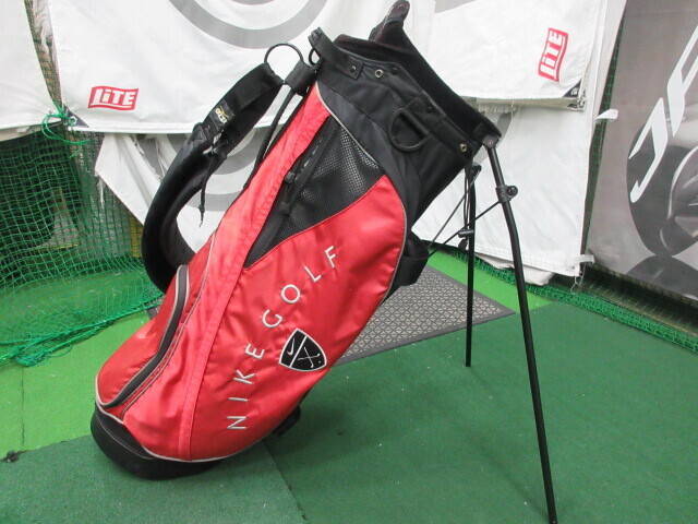 中古ゴルフ NIKE 中古キャディバッグの写真