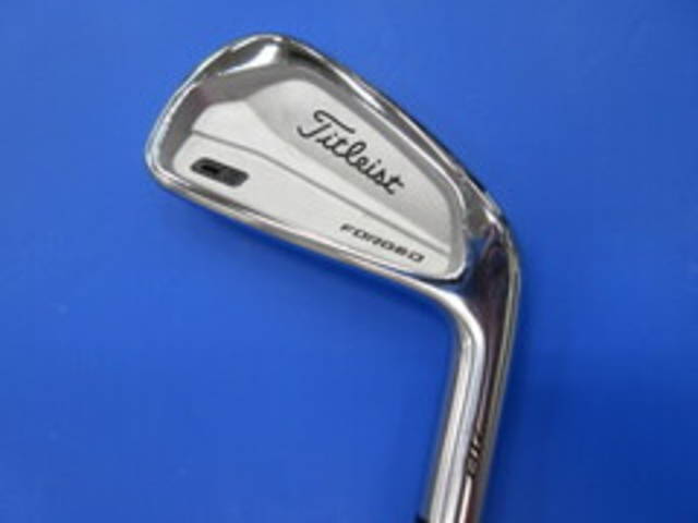 中古ゴルフ Titleist アイアンセットの写真