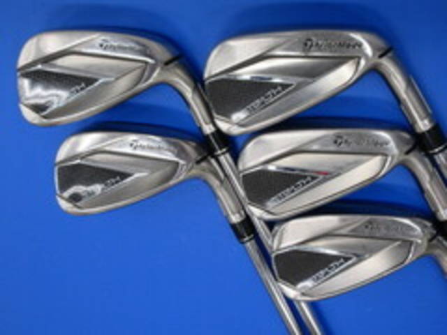 中古ゴルフ TaylorMade ドライバーの写真