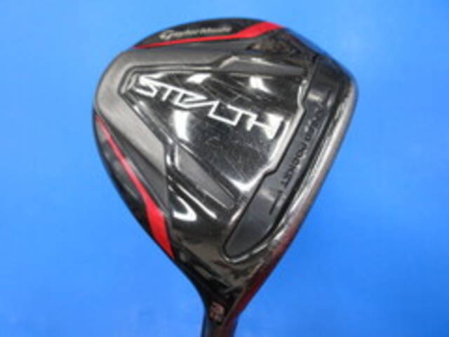 中古ゴルフ TaylorMade ドライバーの写真