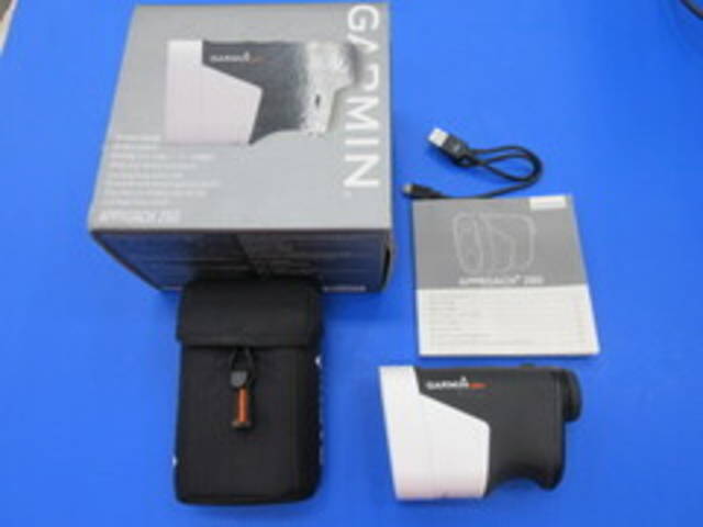 中古ゴルフ Garmin 距離測定器の写真