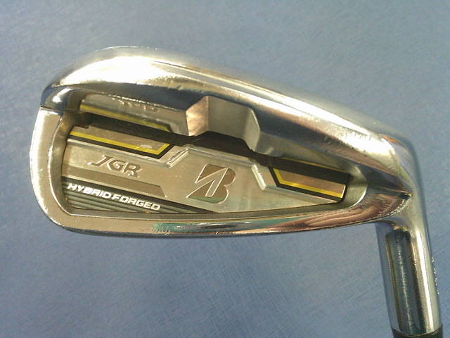中古ゴルフ JGR HYBRID FORGED #6の写真