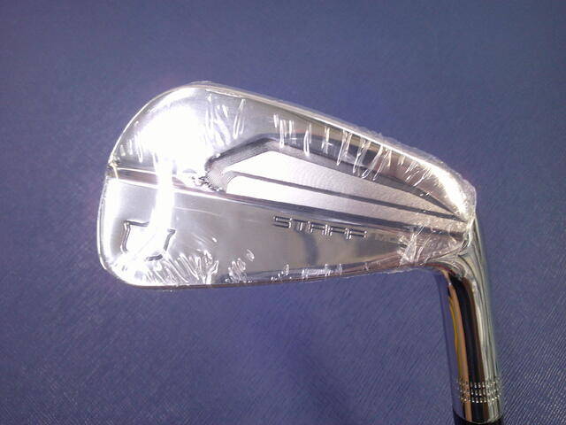 中古ゴルフ STAFF MODEL BLADE (2025)  7本の写真