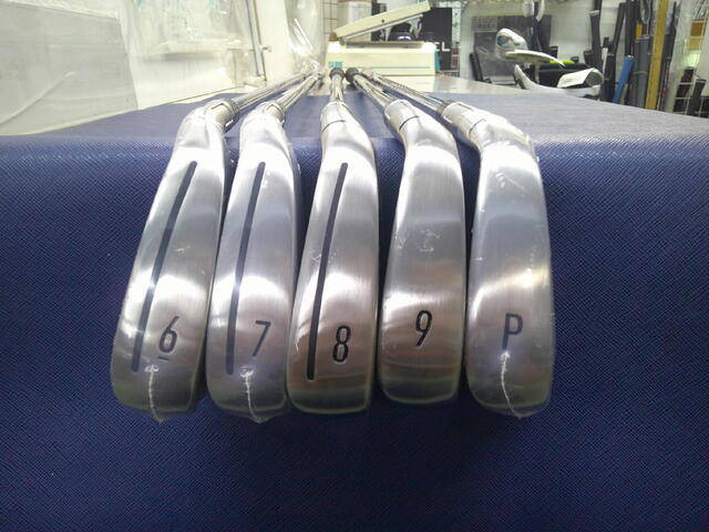 TaylorMade - 【中古】ゴルフクラブアイアンセット 中古】Qi アイアンセット (テーラーメイド) TaylorMade 通販