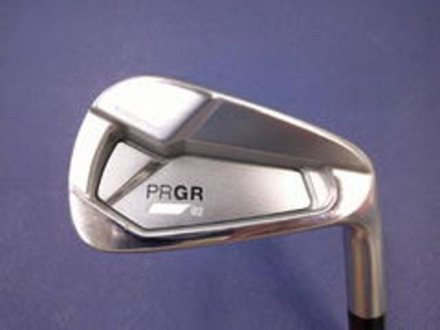 中古ゴルフ PRGR アイアンセットの写真