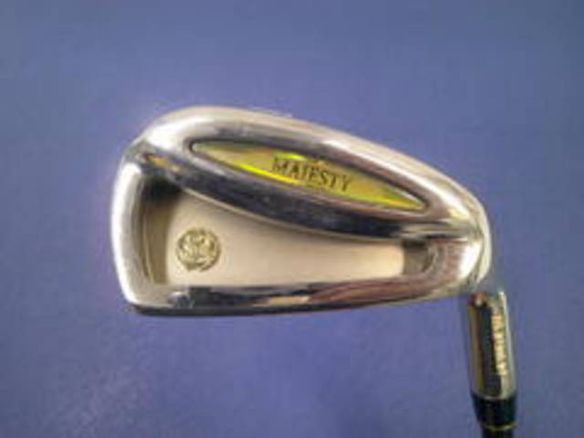 中古ゴルフ MAJESTY GOLF ドライバーの写真