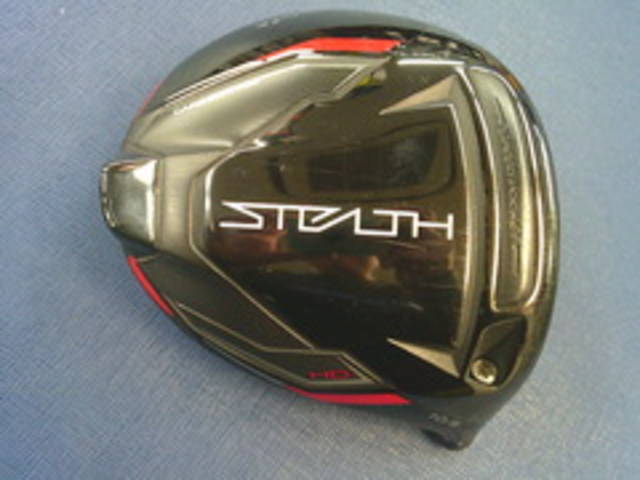 中古ゴルフ TaylorMade ドライバーの写真