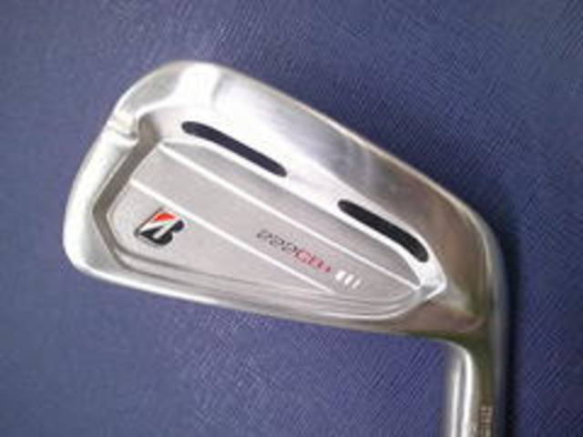 中古ゴルフ BRIDGESTONE アイアンセットの写真
