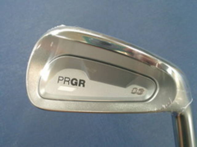 中古ゴルフ PRGR アイアンセットの写真