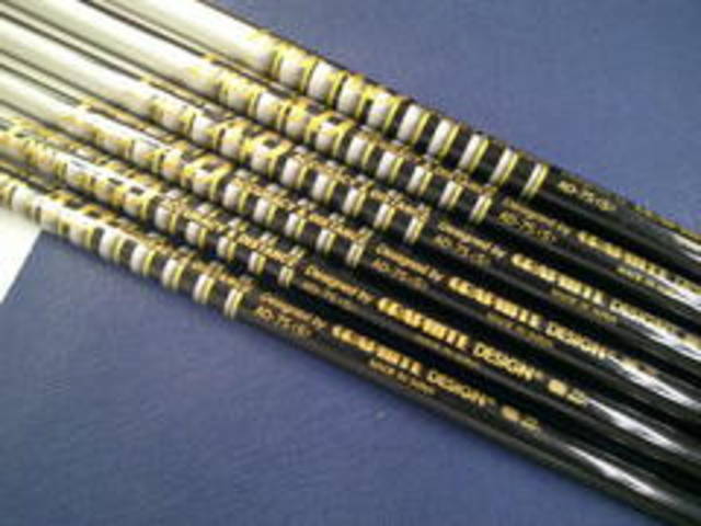 中古ゴルフ GRAPHITE DESIGN シャフトの写真