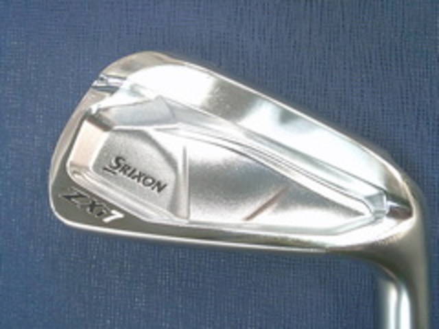 中古ゴルフ DUNLOP アイアンセットの写真