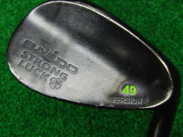 中古ゴルフ STRONG LUCK VERSION 2 49゜の写真