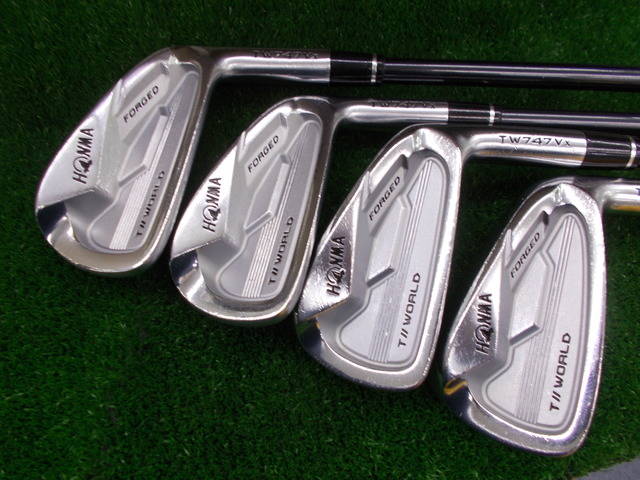 中古ゴルフ TOUR WORLD TW747Vx  7本の写真