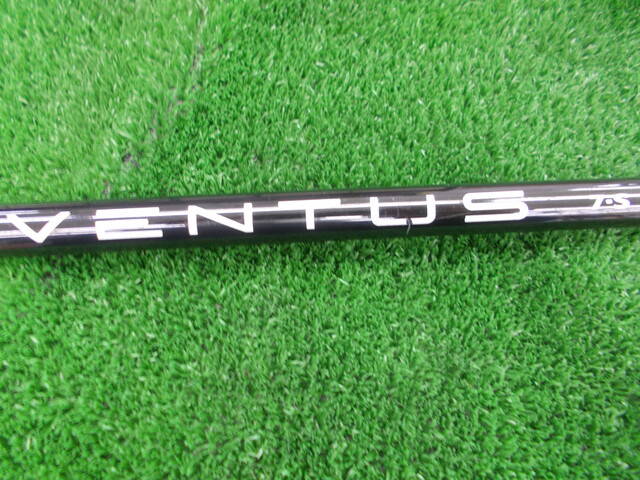中古ゴルフ (Ｓ) VENTUS BLACK (VeloCore) 7 (テーラーメイド用スリーブ)の写真