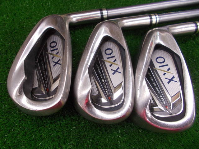 中古ゴルフ XXIO (2012)  5本の写真