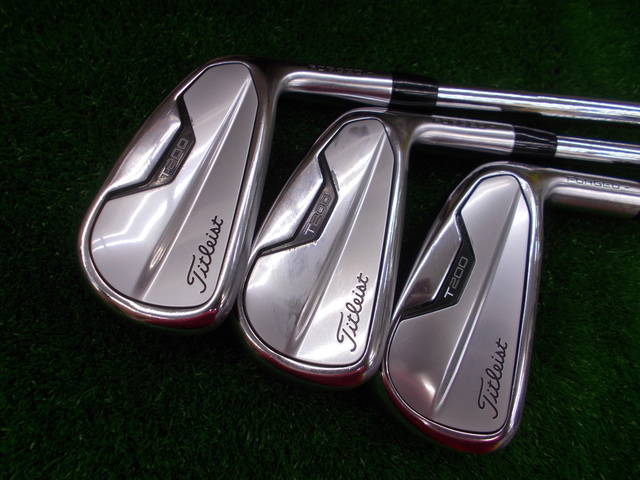 中古ゴルフ T200 (2021)  6本の写真