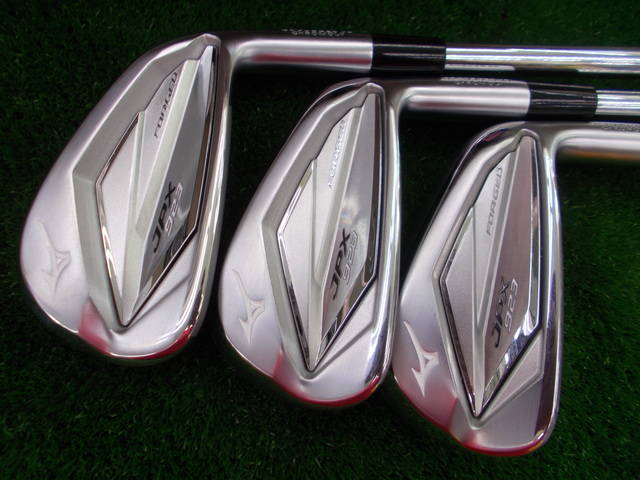 中古ゴルフ JPX 923 FORGED  6本の写真