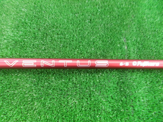 中古ゴルフ (Ｓ) VENTUS RED 2024 VeloCore+ 6 (キャロウェイ用スリーブ)の写真
