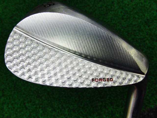 中古ゴルフ On The Screw Deep Forged 56゜の写真