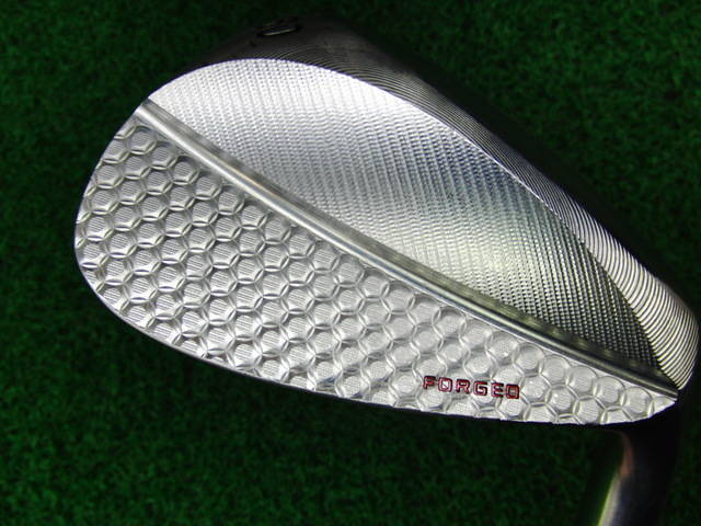 中古ゴルフ On The Screw Deep Forged 60゜の写真