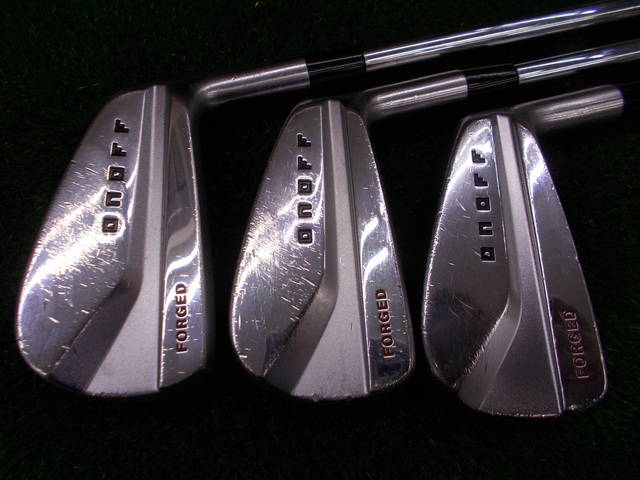 中古ゴルフ ONOFF FORGED KURO (2020)  6本の写真