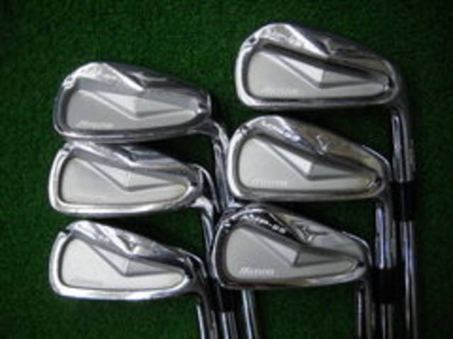 中古ゴルフ Mizuno アイアンセットの写真