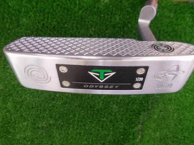 中古ゴルフ ODYSSEY パターの写真