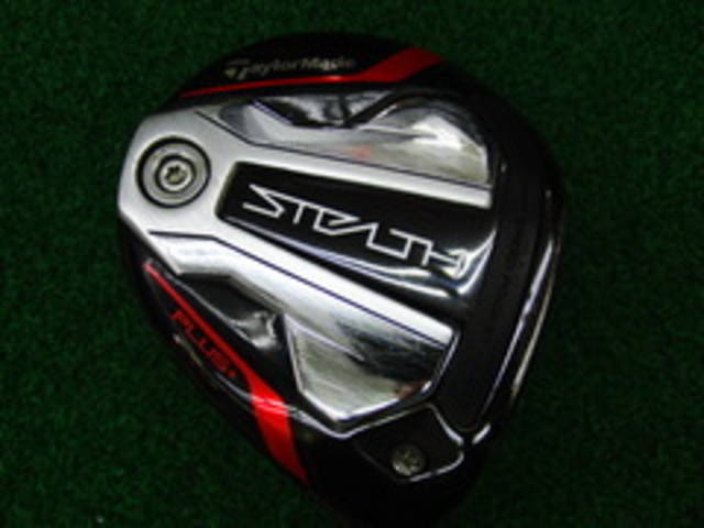 中古ゴルフ TaylorMade ドライバーの写真