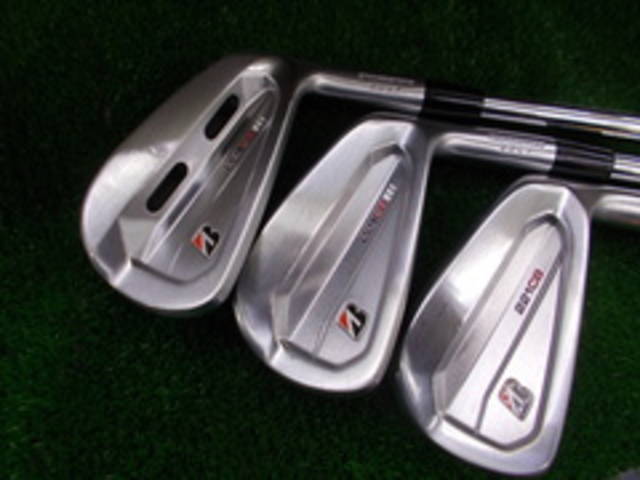 中古ゴルフ BRIDGESTONE アイアンセットの写真