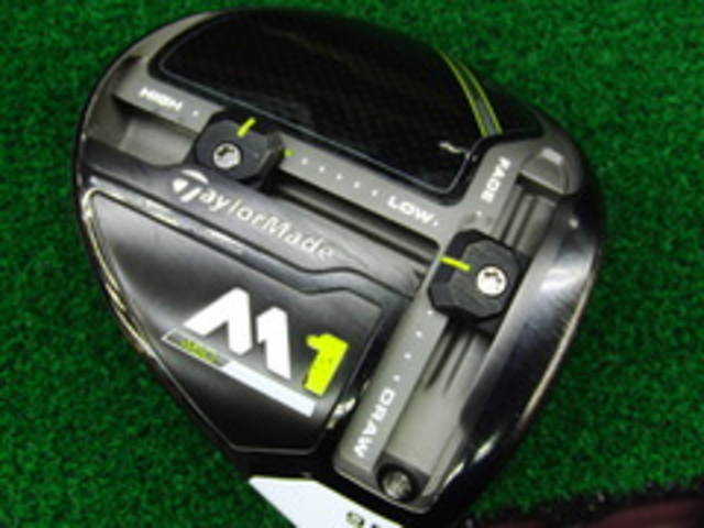 中古ゴルフ TaylorMade ドライバーの写真