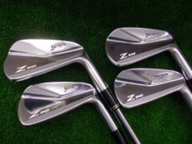 中古ゴルフ DUNLOP アイアンセットの写真