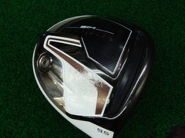 中古ゴルフ TaylorMade ドライバーの写真