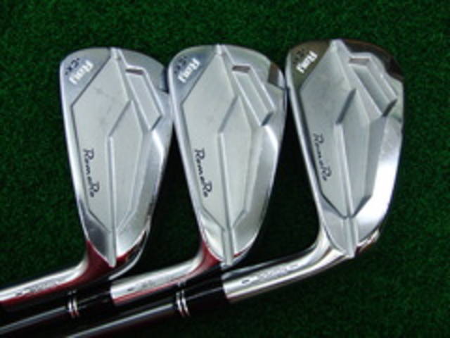 中古ゴルフ RomaRo アイアンセットの写真