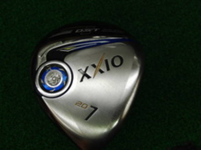 中古ゴルフ DUNLOP ドライバーの写真